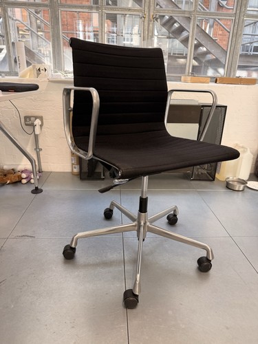 Vitra eames ea117 work chair - work,
