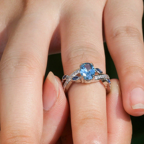 Oval romantic cut - romantic, aquamarine