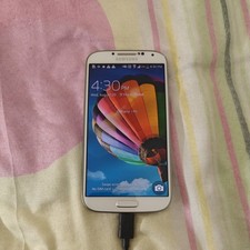 Samsung Galaxy S4 Black White