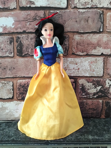 Disney snow white doll barbie - white,