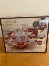 CUPCAKE STAND NOVELT Y MERRY-GO-ROUND CAROUSEL - HOLDS 24