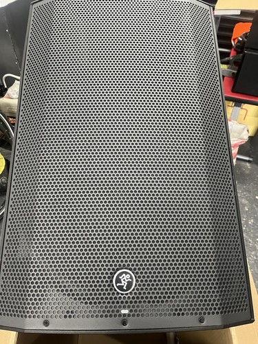 Mackie thump 15a - x,