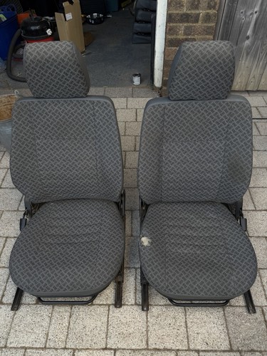 Origional land rover defender - origional,
