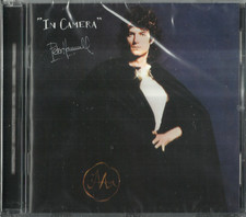 PETER HAMMILL in camera