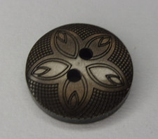 Etched flower design - 10,