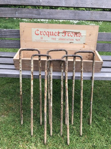 Vintage 1903 set croquet - of,