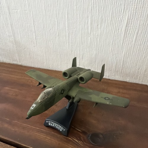 Die cast metal air signature - cast,