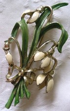 Snowdrops Enamelled Brooch Exquisite Birthday Range Fastens Well 1950s 