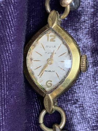 Vintage avia swiss ladies - swiss,