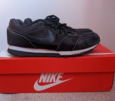 Nike Women's Trainers MD