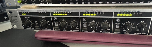 Behringer ultralink pro - pro, mx882
