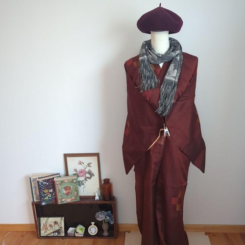 Retro style lined kimono