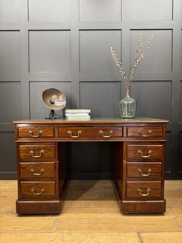 Antique mahogany twin pedestal - antique,