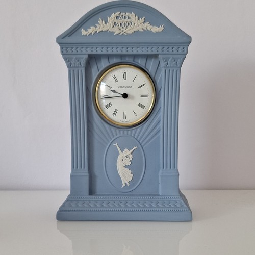 Wedgwood blue ceramic - blue,