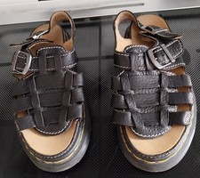 DR MARTENS sandals  fisherman 6 - EXCELLENT CONDITION