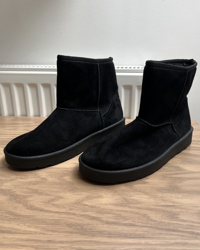Peacocks black faux suede mini - black,