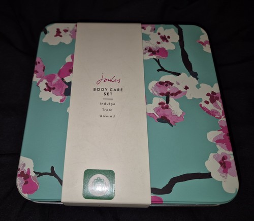Brand new joules body - joules, set