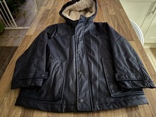 Boys Child’s Rain / Winter