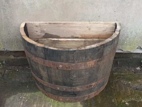 Half quarter whisky barrel - quarter,