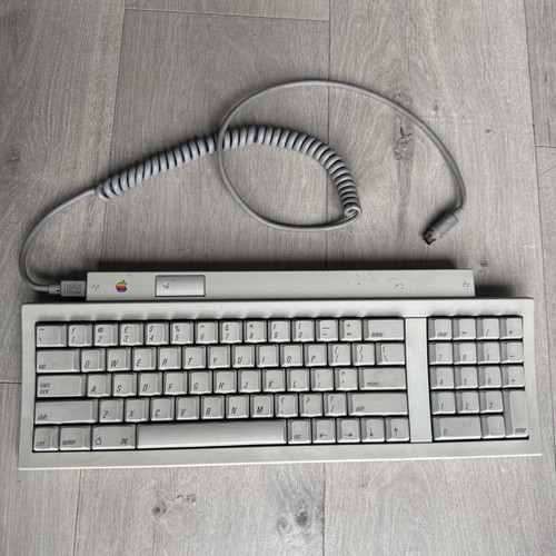Vintage retro apple keyboard - retro,