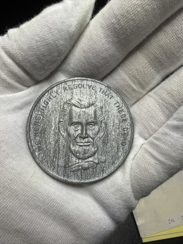 Large lincoln commemorative - lincoln,