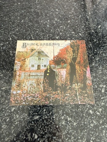 Black sabbath debut - black,