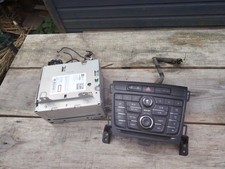 VAUXHALL ZAFIRA 11-16 SAT NAV