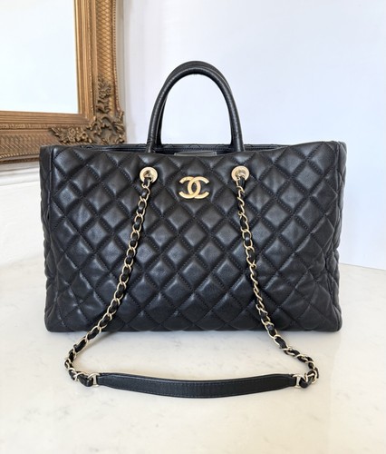 Chanel caviar leather black - chanel,