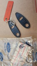 NOS FORD  CORTINA MK3 GXL GT XL WING  MIRROR BASE PADS