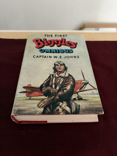 The first biggles omnibus - first,