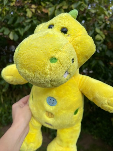 Buttons bear and - buttons, friends