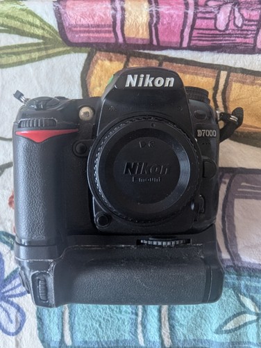 Nikon d7000 body - d7000, with