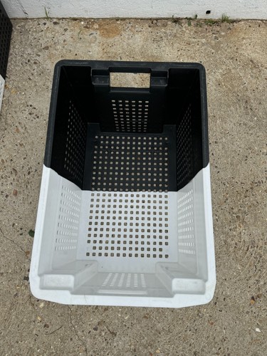 Black white vented - 6,