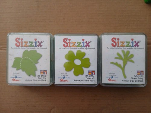 Three original sizzix - sizzix, green