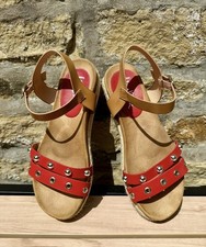 Vera Blum Red & Tan Rivet Stud