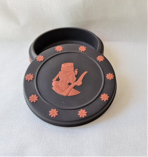 Rare vintage wedgwood black - vintage,