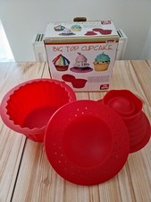 Silicone Giant cup cake  baking moukd very good condition