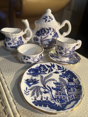 Vtg royal windsor england bone - vtg,