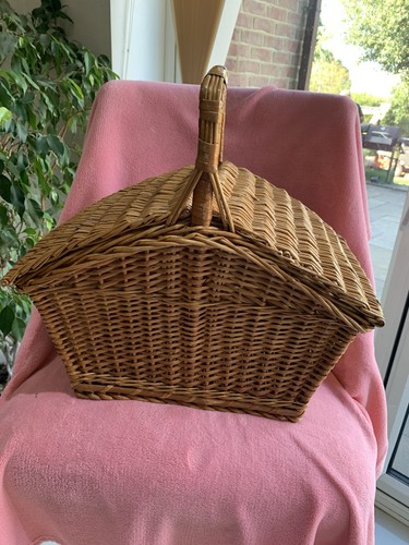 Large handmade wicker picnic - handmade,