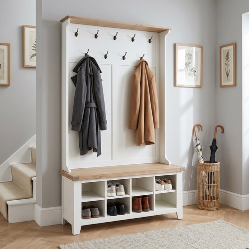 Cheshire white painted hallway - cheshire,