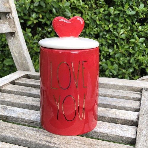 Rae dunn red heart scented - red,
