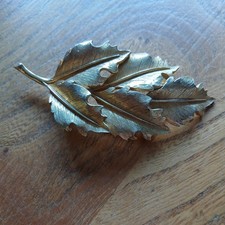 Vintage Sphinx Leaf Brooch Gold Tone Signed 