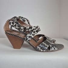 Hobbs UK 7.5 EU 41 Brown Snake