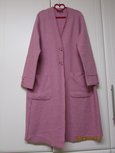 Laura ashley 100 wool - 100%, long