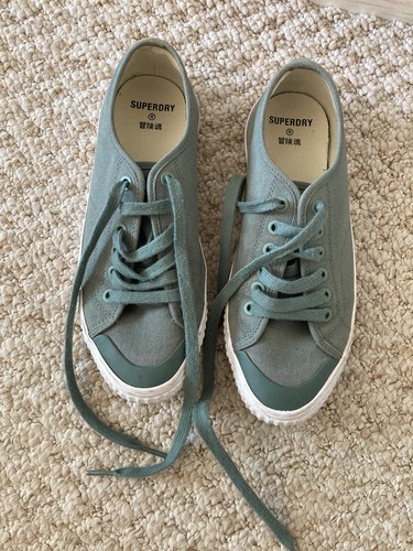 Size canvas trainers from - size,