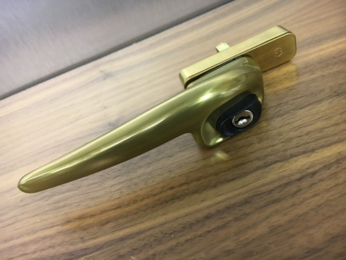 Upvc universal window handle - upvc,
