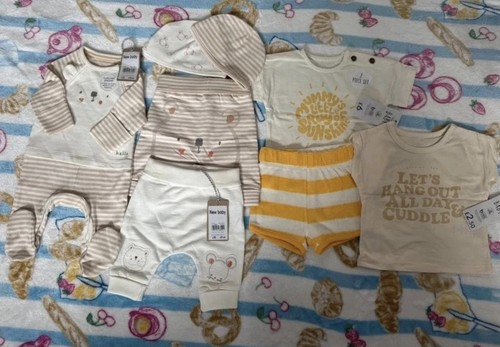 Newborn baby clothes bundle - baby,