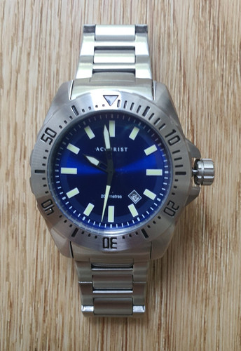 Accurist 7347 quartz - accurist,