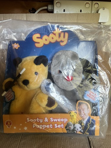 Sooty sweep plush hand - sooty, &