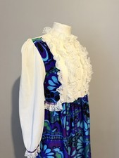 Vintage 1970s Cottage Core